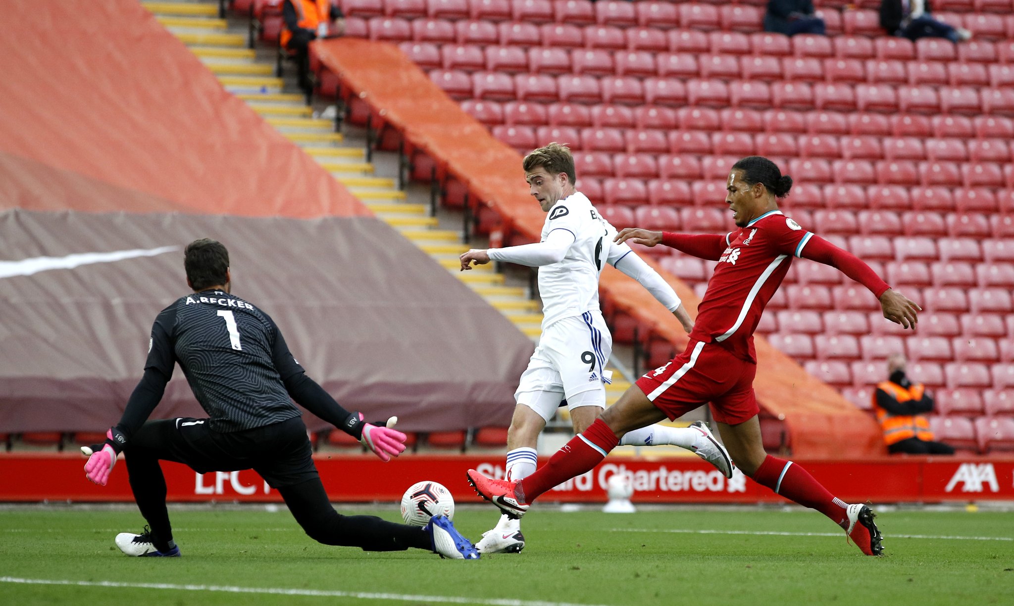 他不仅是得 他不仅是得